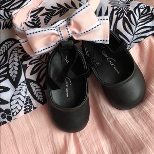 Kenneth Cole NY. Baby Tap Ur It, Ballet Crib Shoes